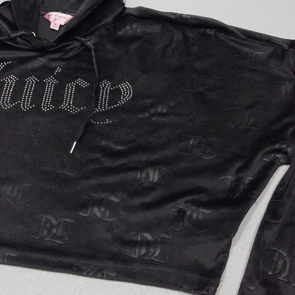 Juicy Couture Black Velour Logo Cropped Hoodie Size Medium Y2K Style - Picture 6 of 13